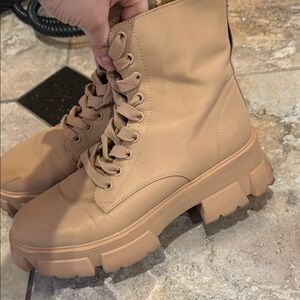 Steve Madden Beige Combat Boots